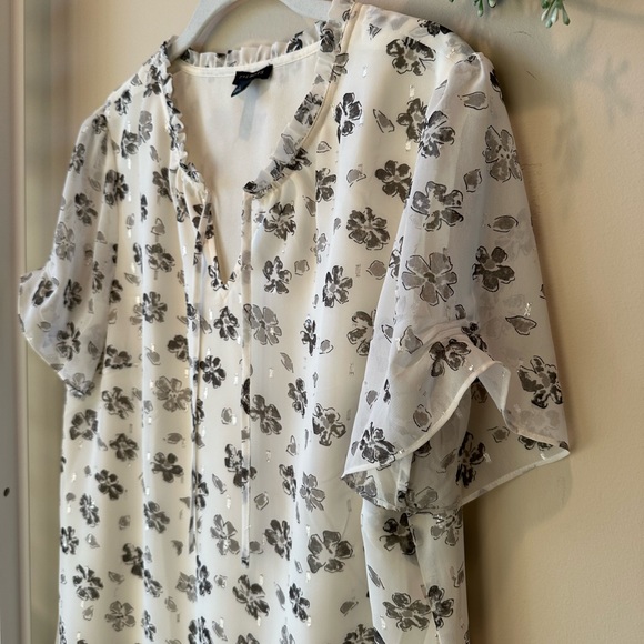 Talbots Blouse - Picture 4 of 11